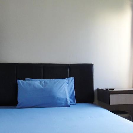 Comfort House Hotel Balikpapan  Exterior photo